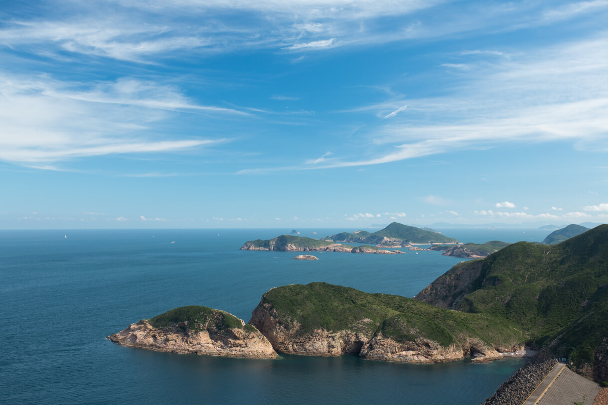 破邊洲，後方為甕缸群島