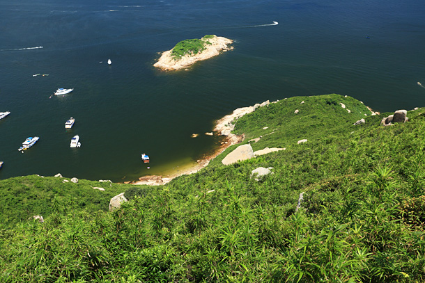 小島是羅洲