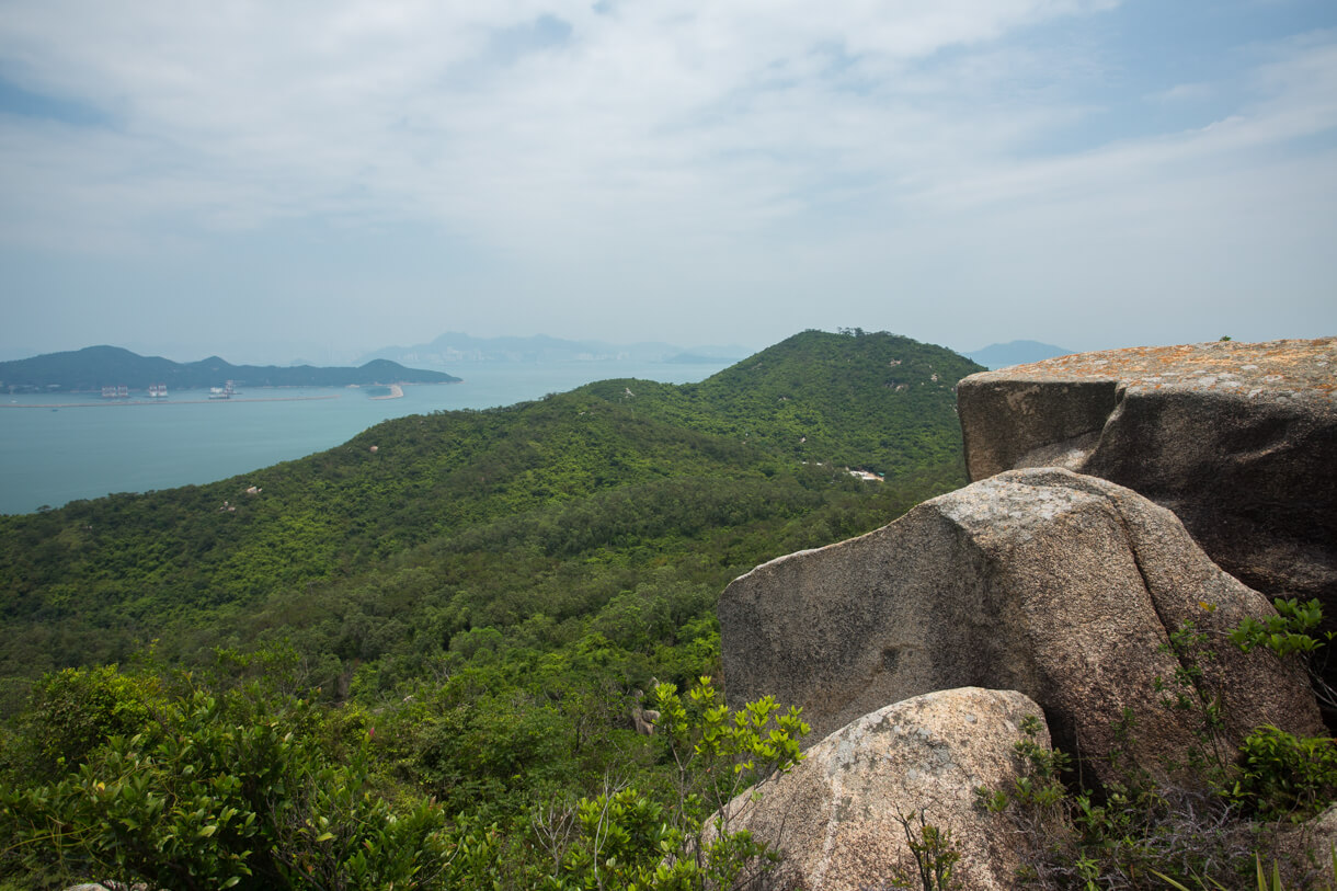 對外是北長洲海峽