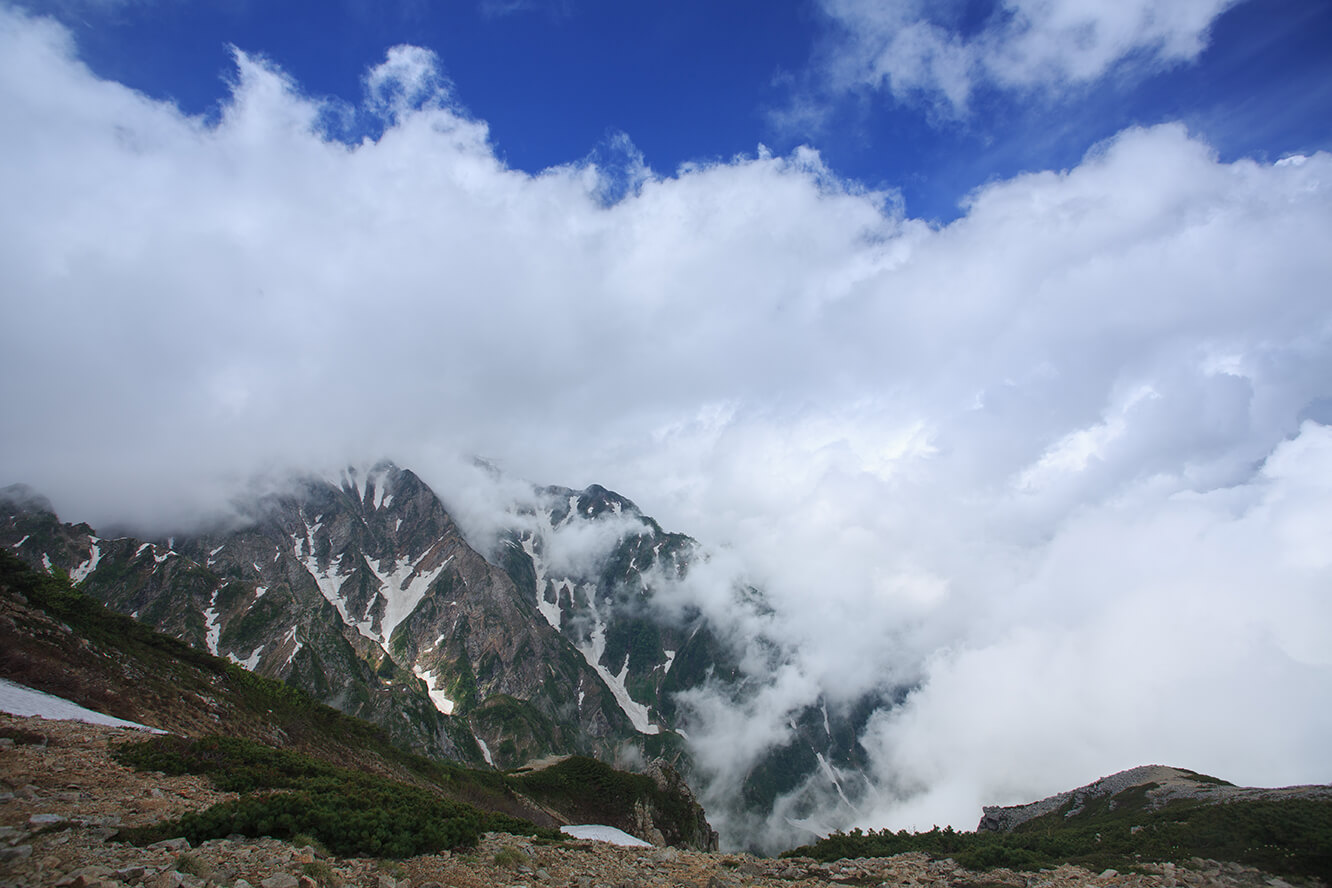 移動迅速的流雲