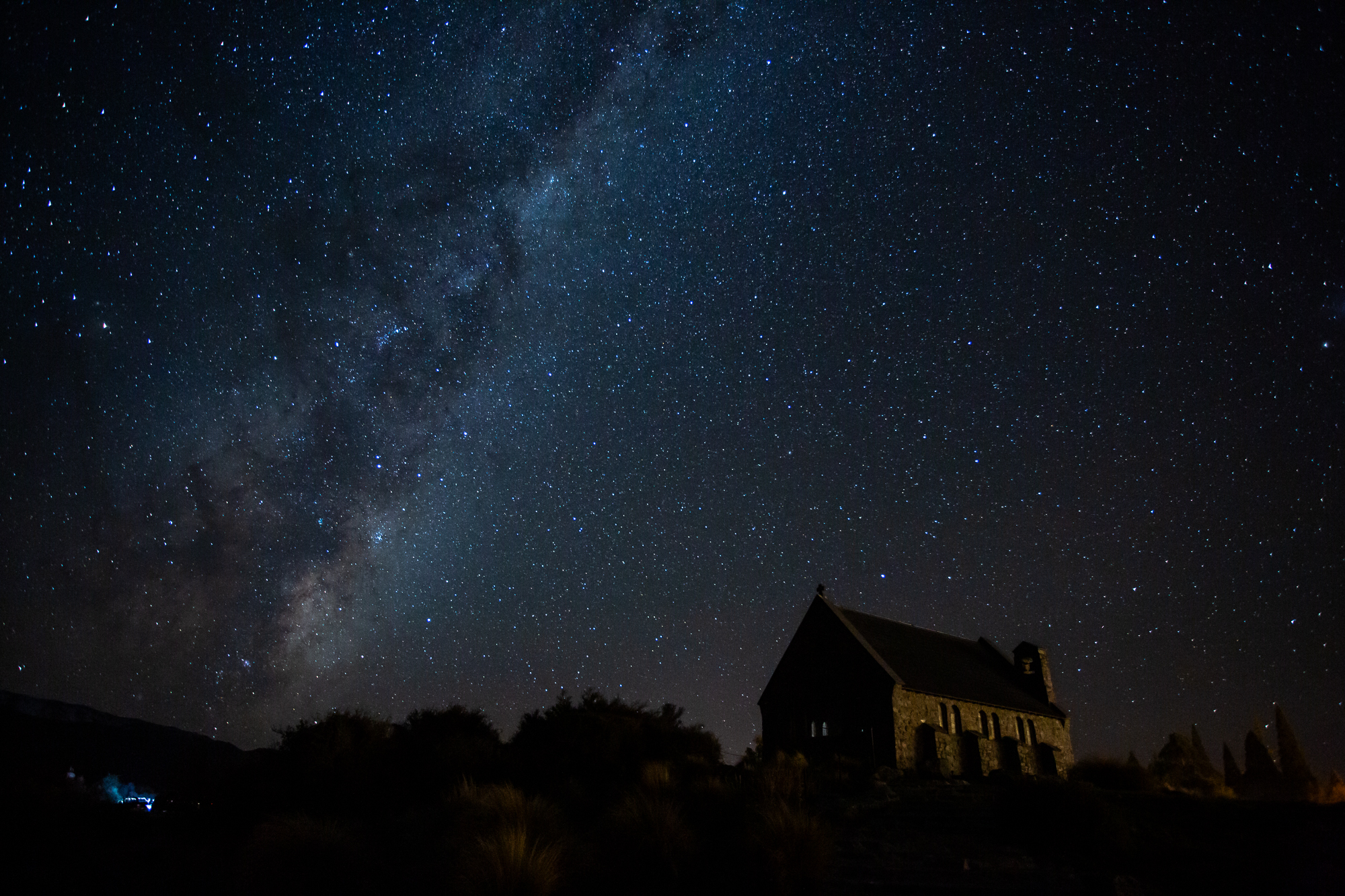 讓銀河與教堂合照是指定動作