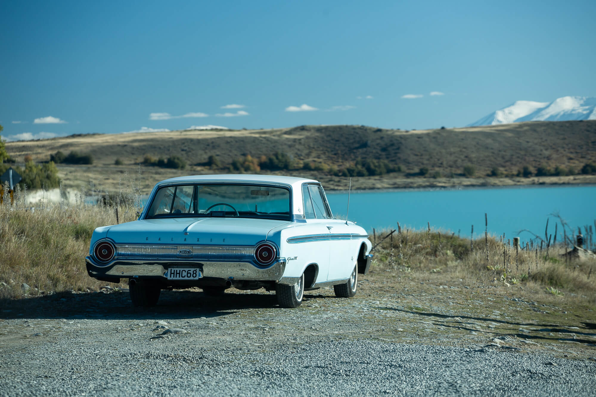 停泊在Peter's Lookout 的古董車