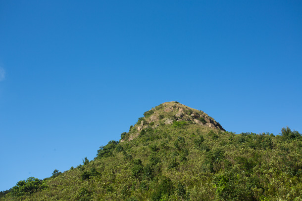 山峰狀如頭髻