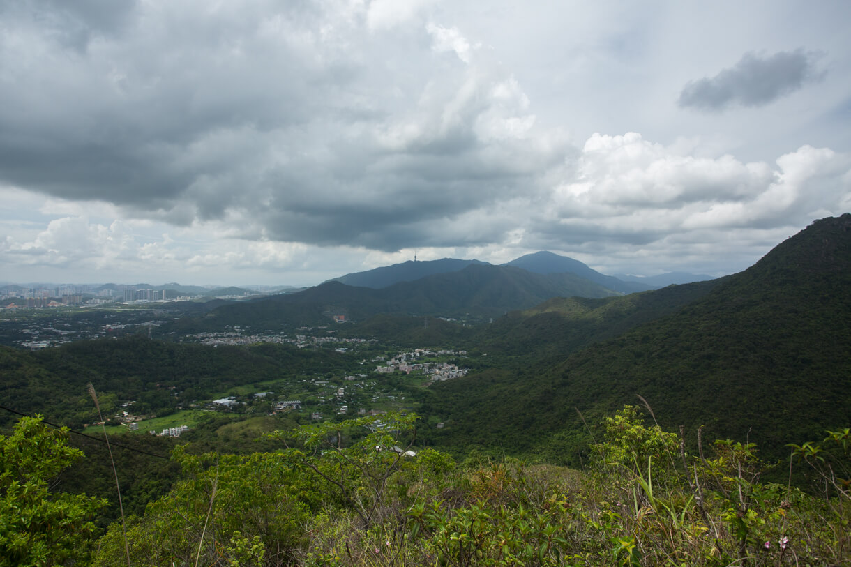 登上石坳山