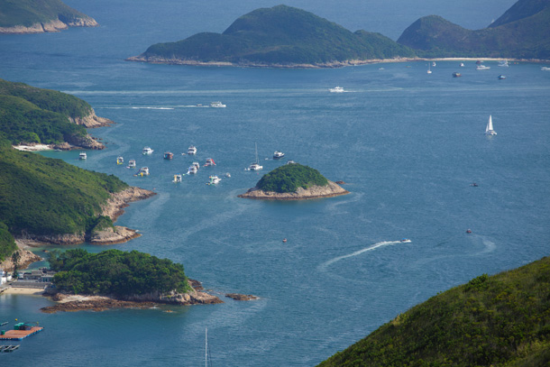 居中小島是南風洲