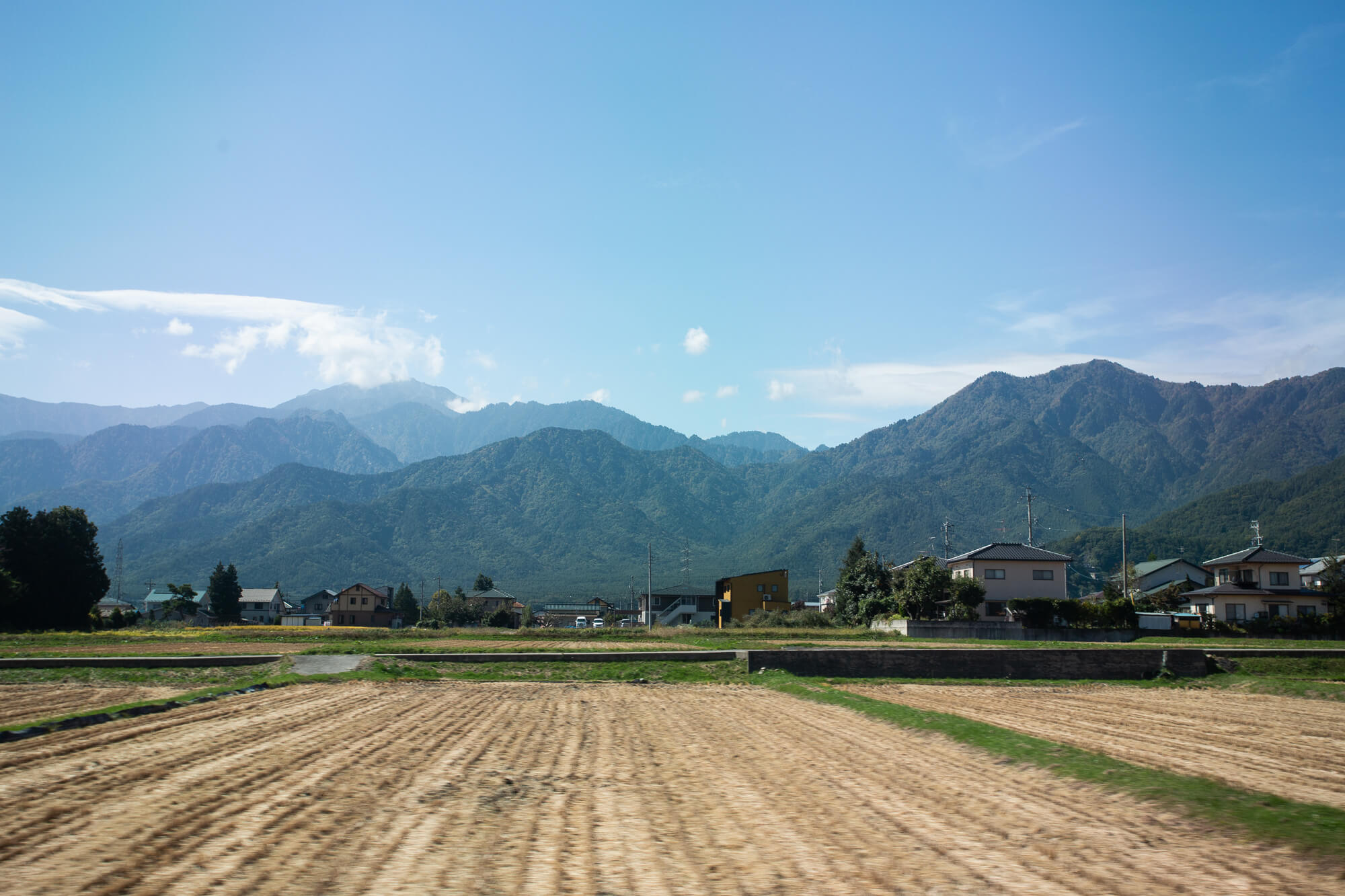 從名古屋往松本途中一景